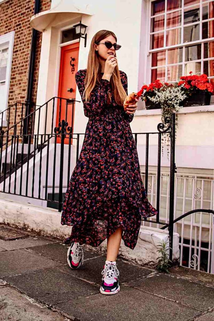 Mirar atrás Planificado Sinceridad Cómo combinar vestidos con zapatillas: +40 outfits y looks | Calimod Store