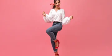 Cómo caminar con taco aguja sin perder el equilibrio